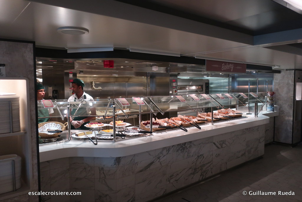 MSC Seaview - Marketplace buffet (3)