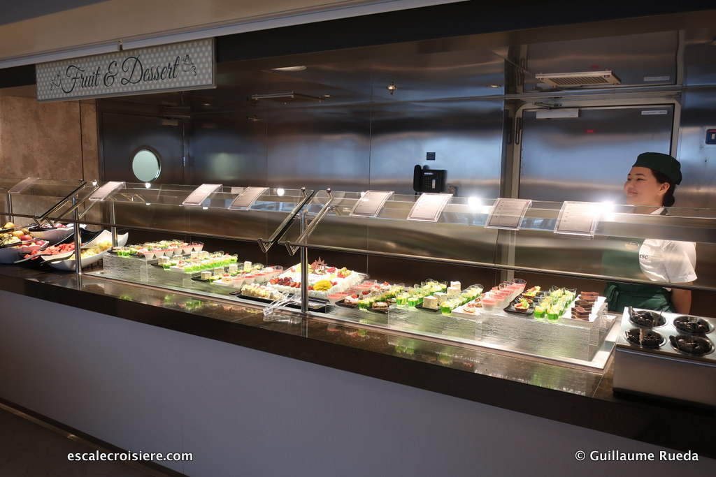 MSC Seaview - Marketplace buffet (3)