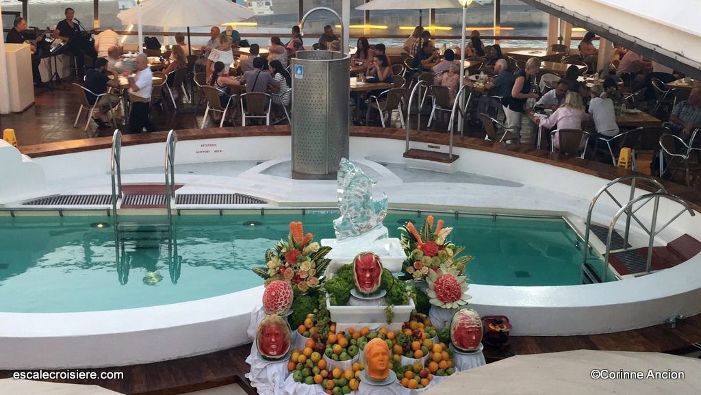 Celestyal Crystal - Barbecue