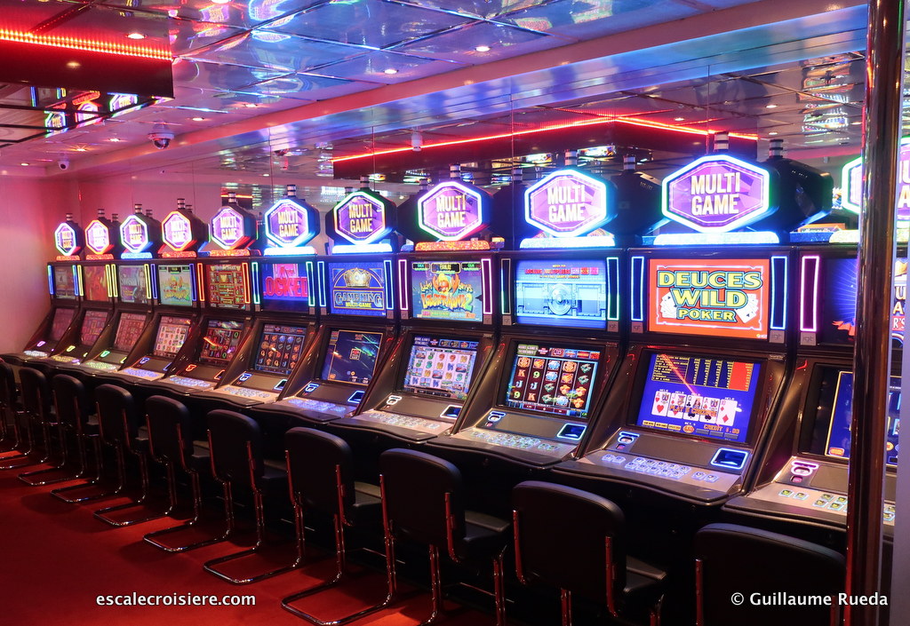 Celestyal Crystal - Casino