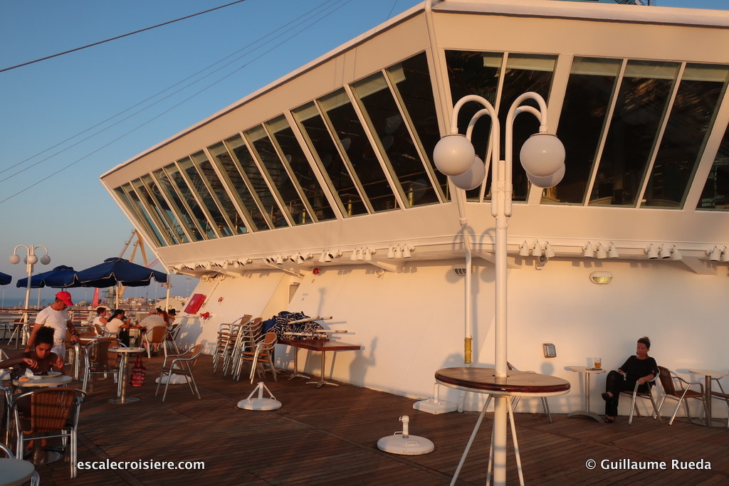 Celestyal Crystal - Leda et Aura Casual Dinning)