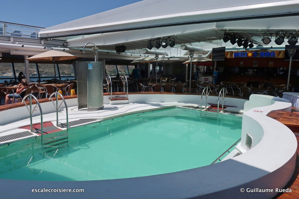 Celestyal Crystal - Piscine