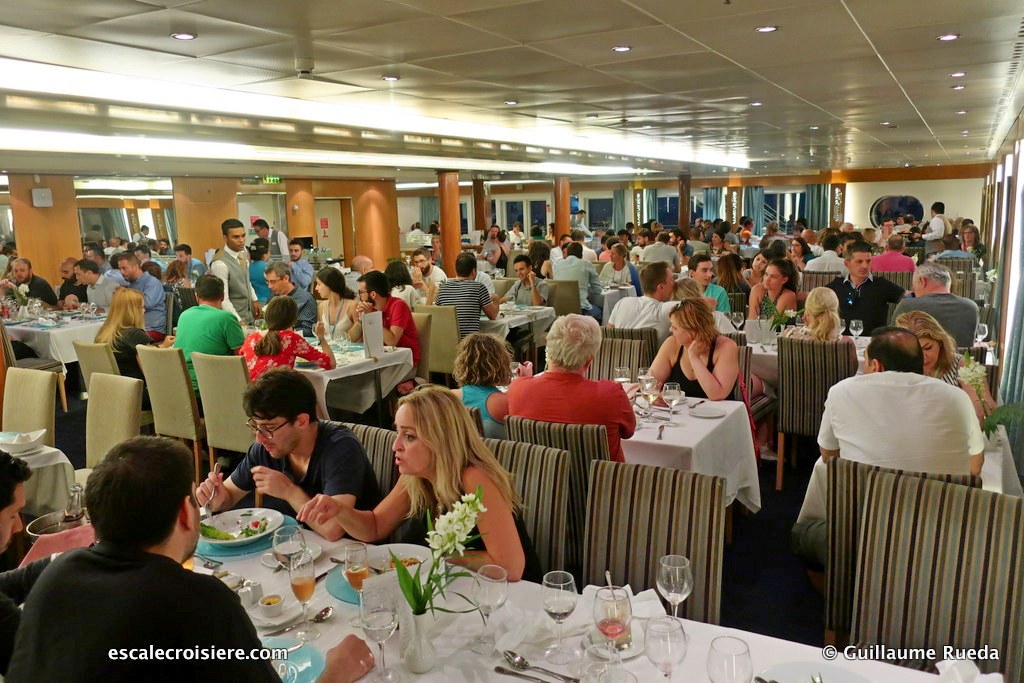 Celestyal Crystal - Restaurant Amalthia