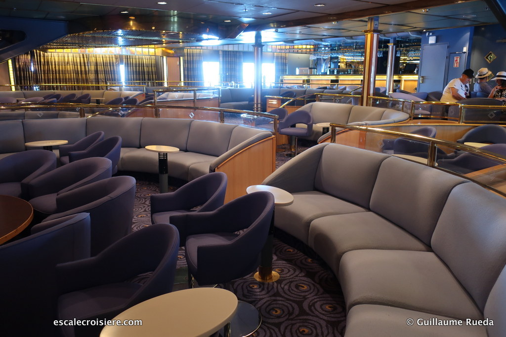 Celestyal Crystal - Theâtre - Muses Lounge