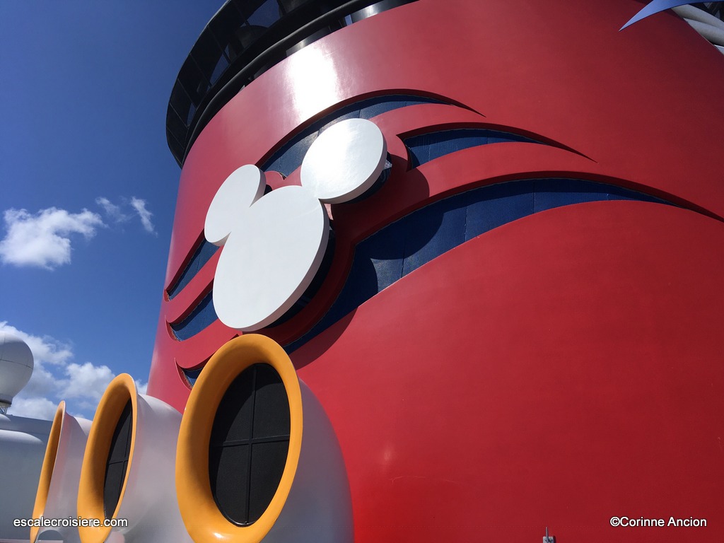 Disney Magic - Cheminée (1)