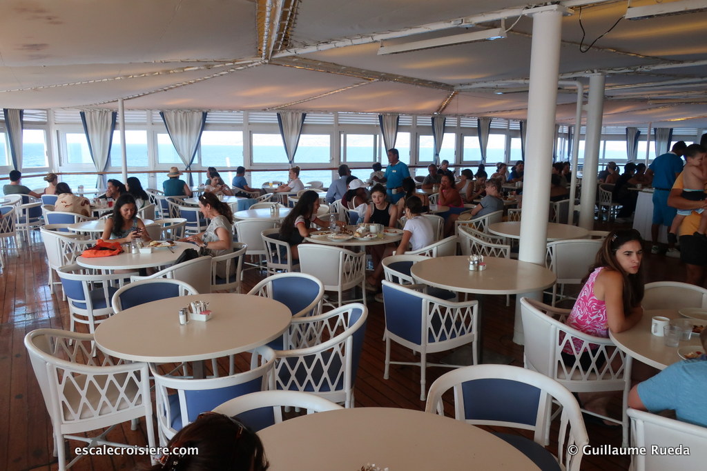 Celestyal Olympia - Leda Casual dining