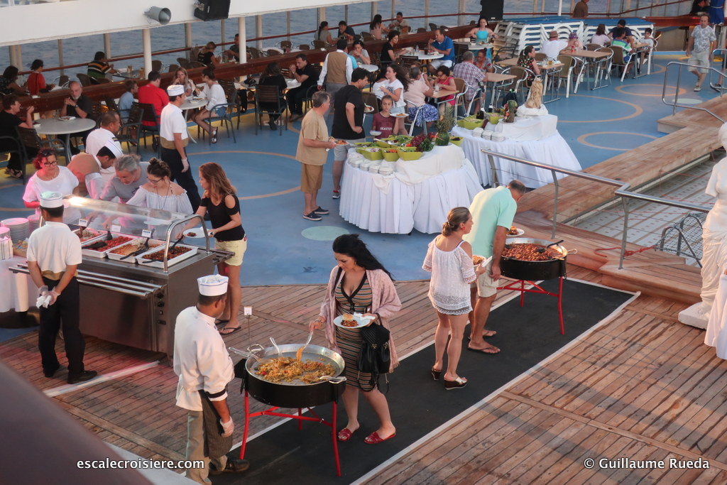 Celestyal Olympia - Leda Casual dining