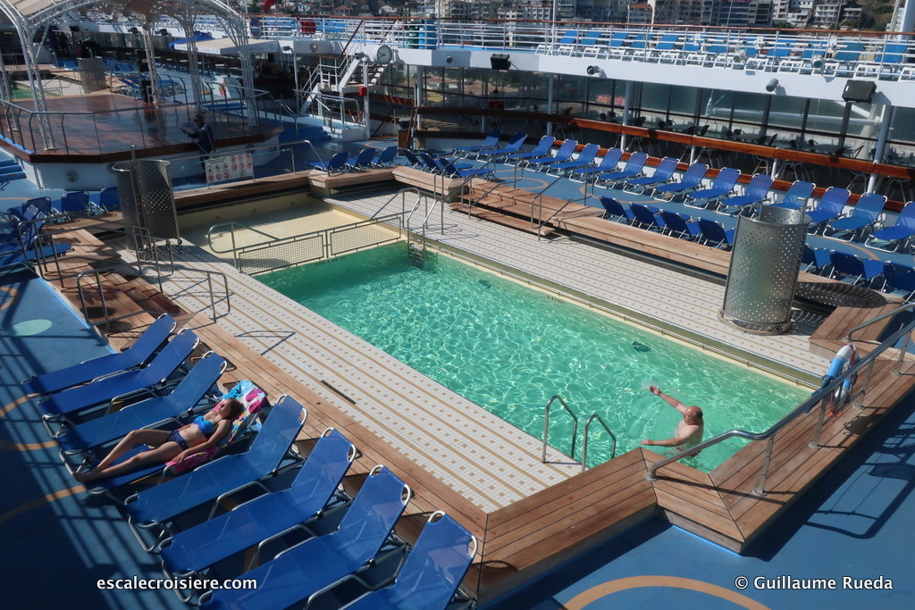 Celestyal Olympia - Piscines