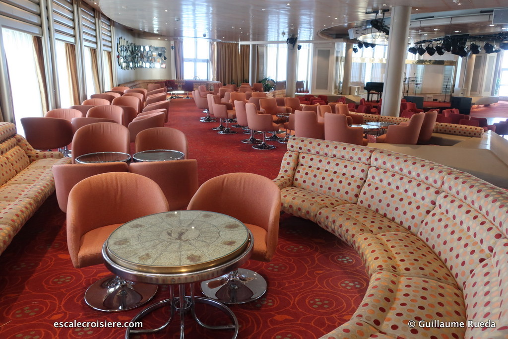 Celestyal Olympia - Selene Lounge & bar