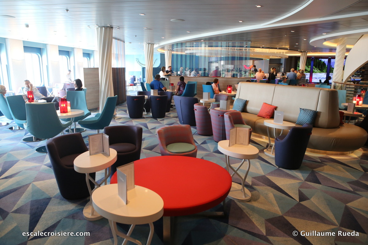 Mein Schiff 1 - TUI bar