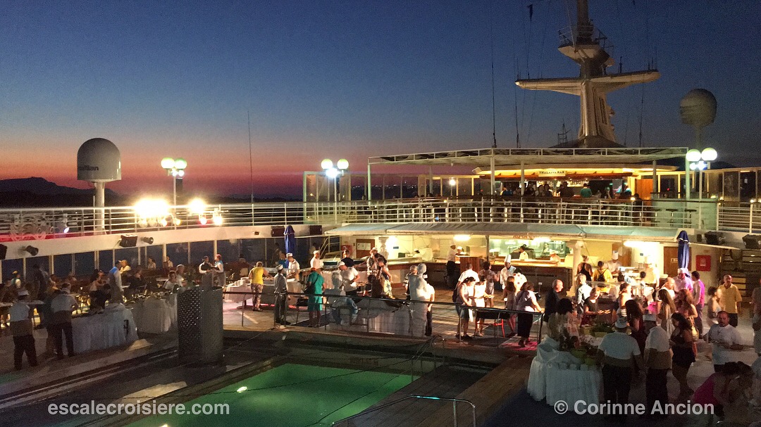 Santorin - Celestyal Olympia