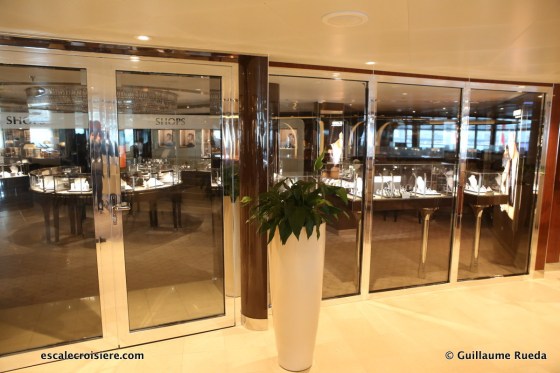 Seabourn Ovation - Boutiques