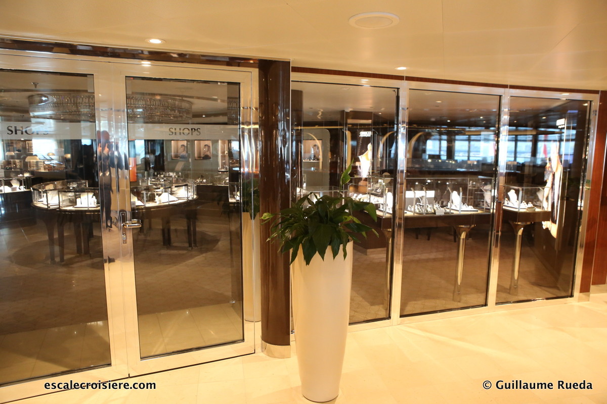 Seabourn Ovation - Boutiques