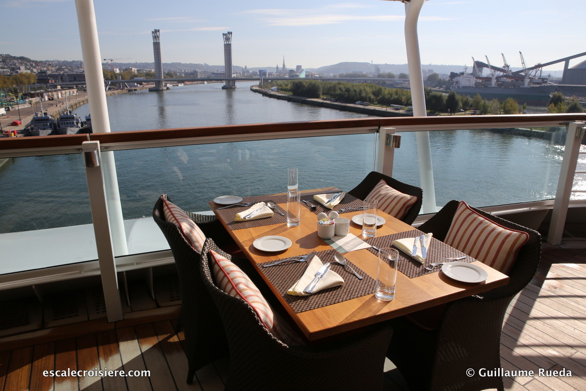 Seabourn Ovation - La Colonnade