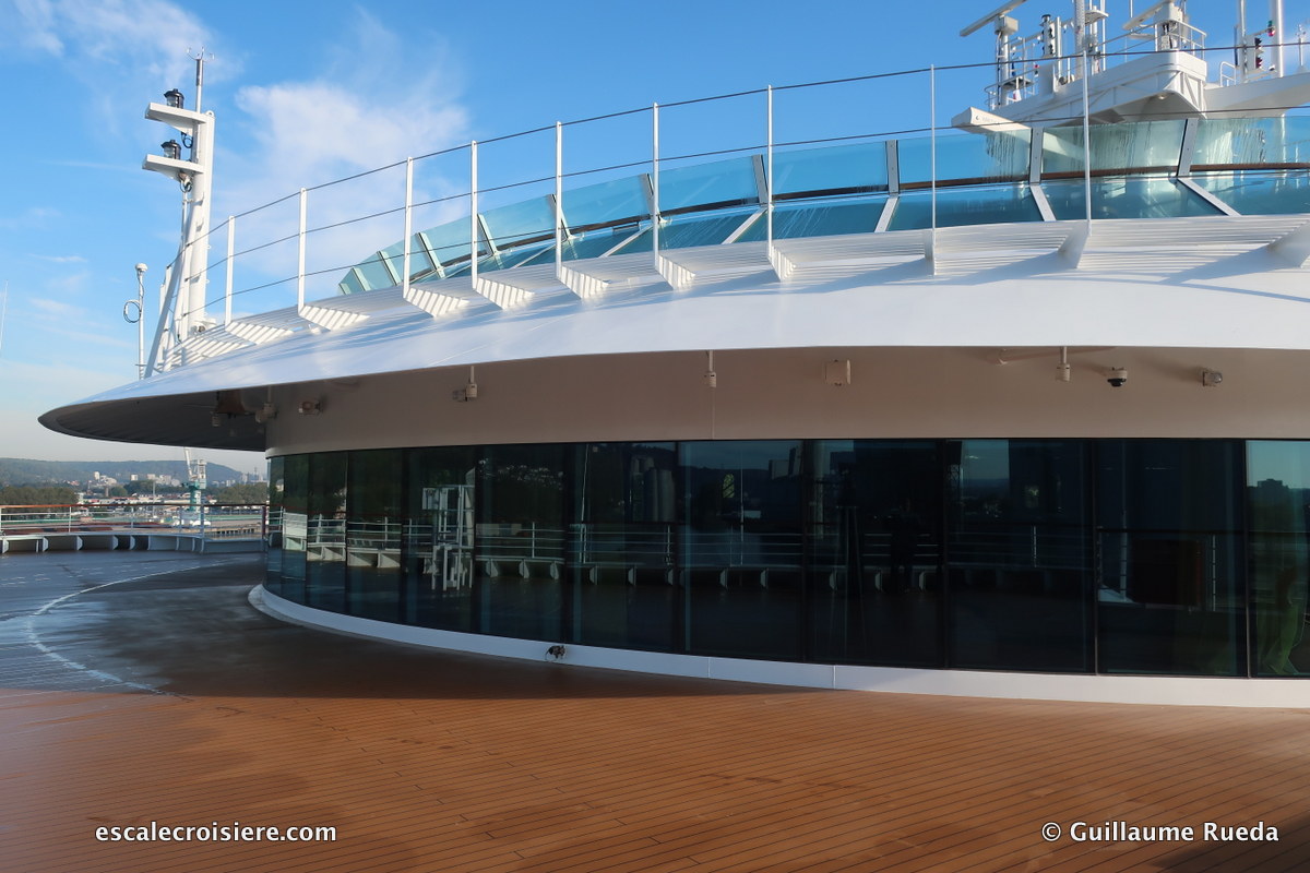 Seabourn Ovation - Observation Lounge