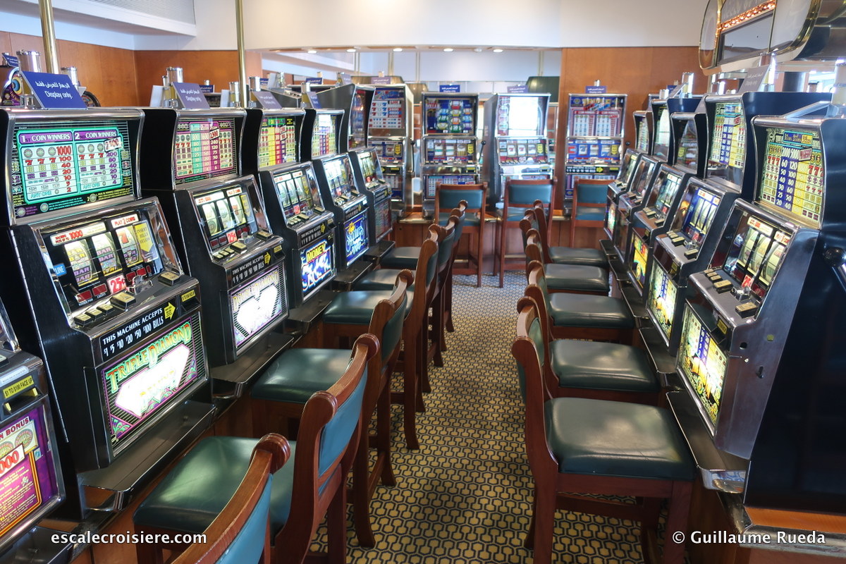 Queen Elizabeth 2 - Casino