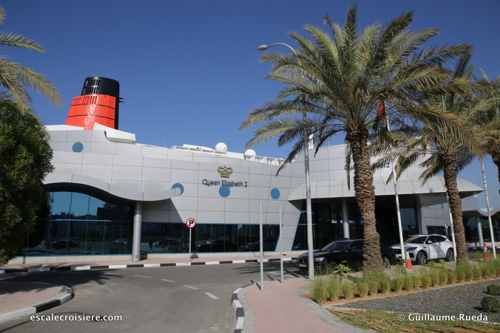 Queen Elizabeth 2 - Gare maritime