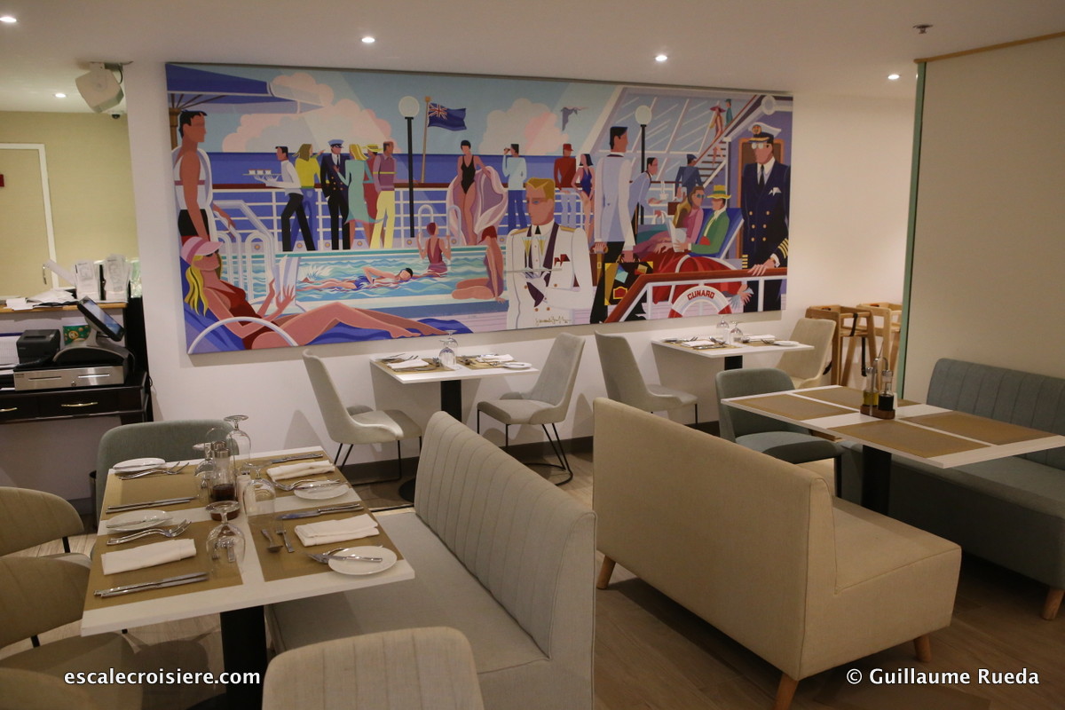 Queen Elizabeth 2 - Lido