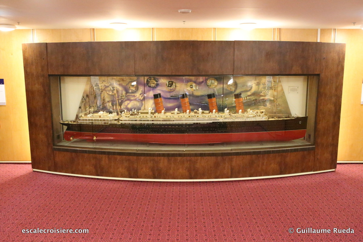 Queen Elizabeth 2 - Maquette Mauretannia