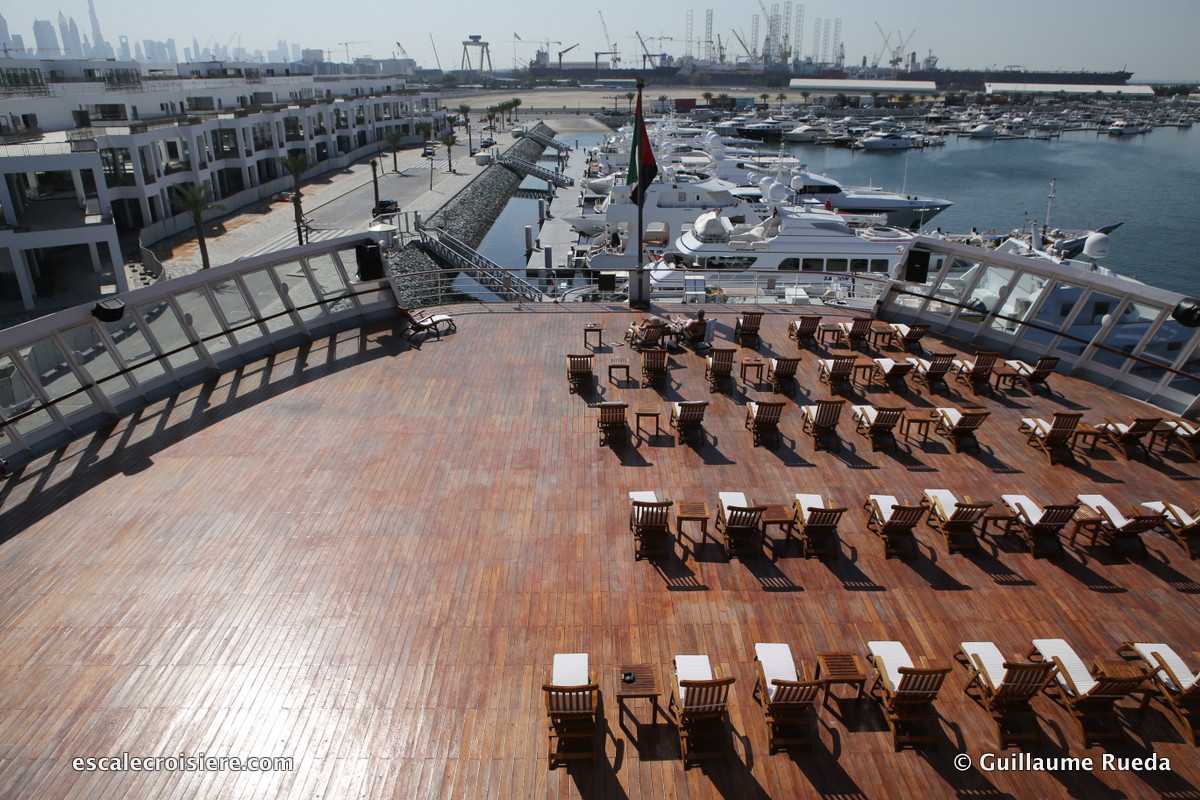 Queen Elizabeth 2 - ponts extérieurs