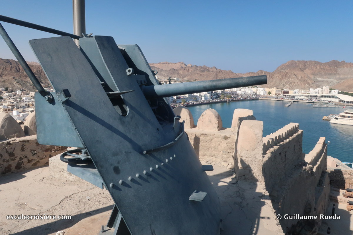 mascate - oman - fort de muttrah