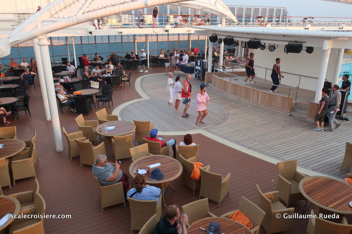 msc lirica - bar la canzone del mare