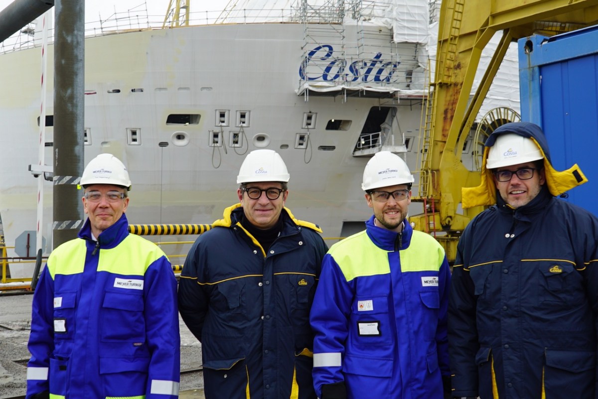 Mise à flot Costa Smeralda - Neil Palomba