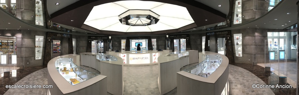 MSC Bellissima - Boutique