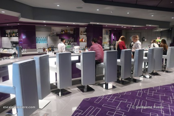 MSC Bellissima - Edge bar