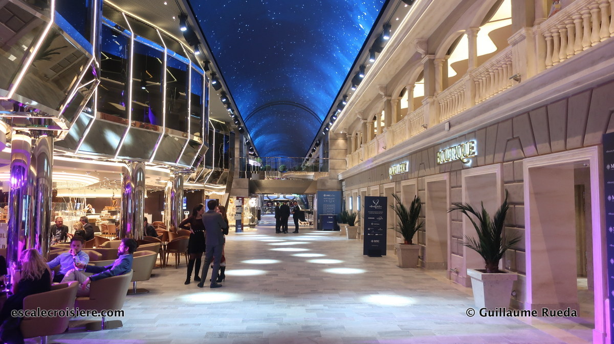 MSC Bellissima - La Galleria Bellissima Sky dome LED