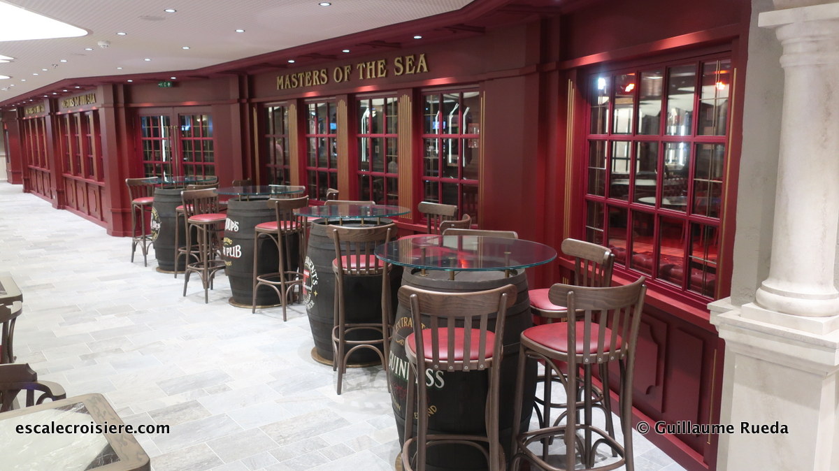 MSC Bellissima - Pub Master of the Seas