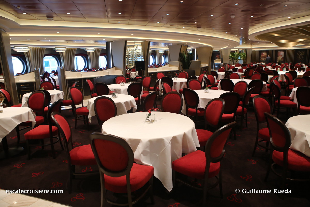 MSC Bellissima - Restaurant Le Cerisier - Il Ciliegio