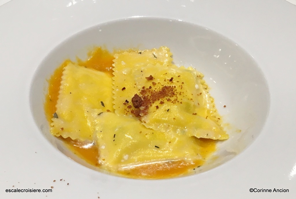 MSC Bellissima - Restaurant Repas de Gala