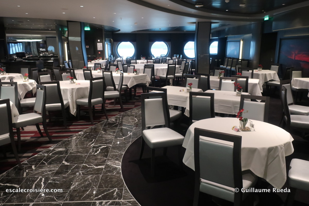 MSC Bellissima - Restaurant The Lighthouse