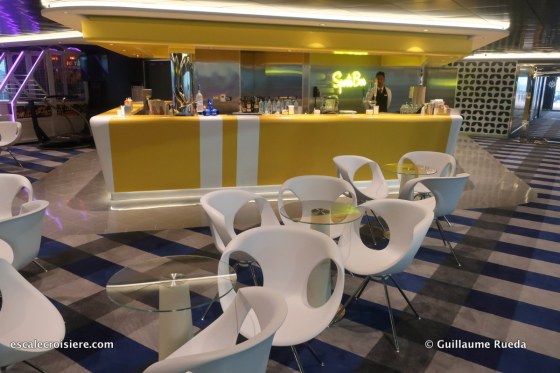 MSC Bellissima - Sports bar