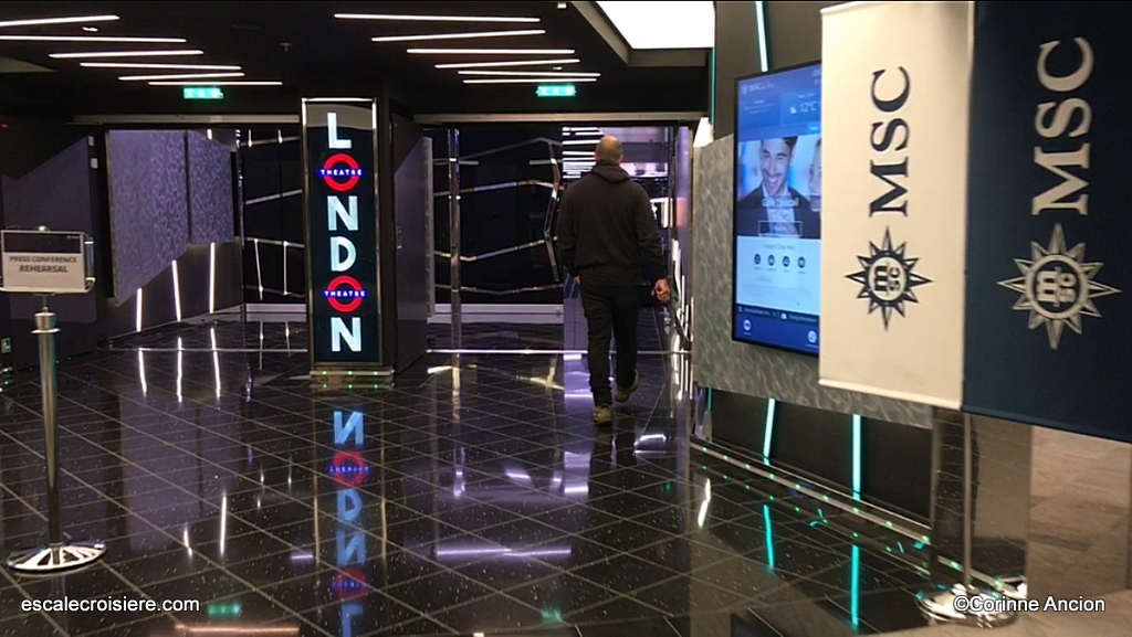 MSC Bellissima - Théâtre London theater