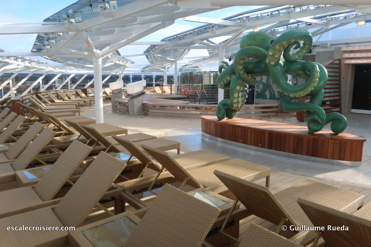 MSC Bellissima Yacht Club Sundeck