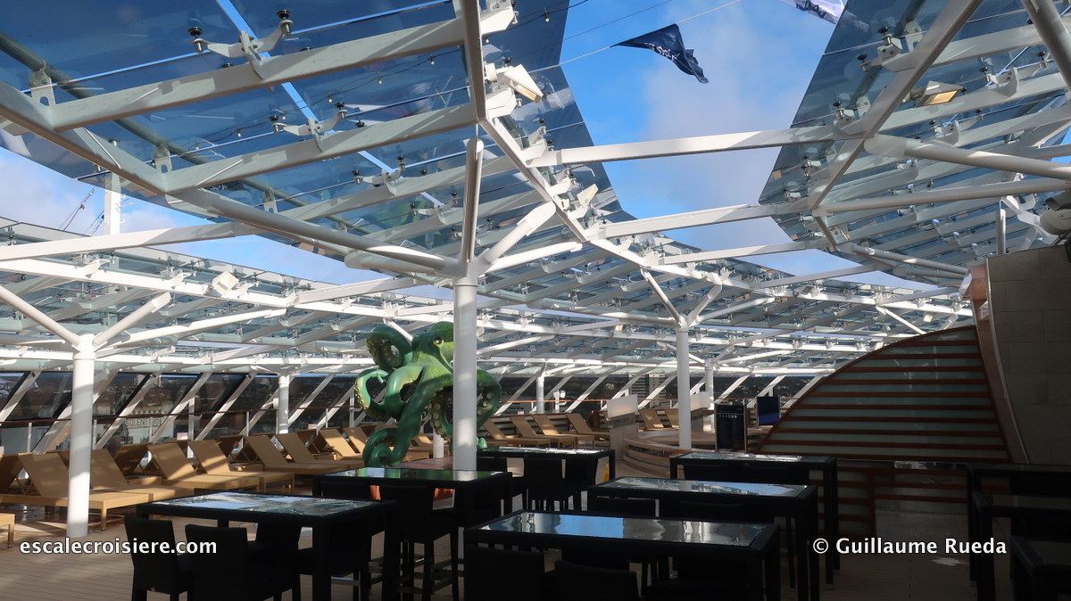 MSC Bellissima Yacht Club Sundeck