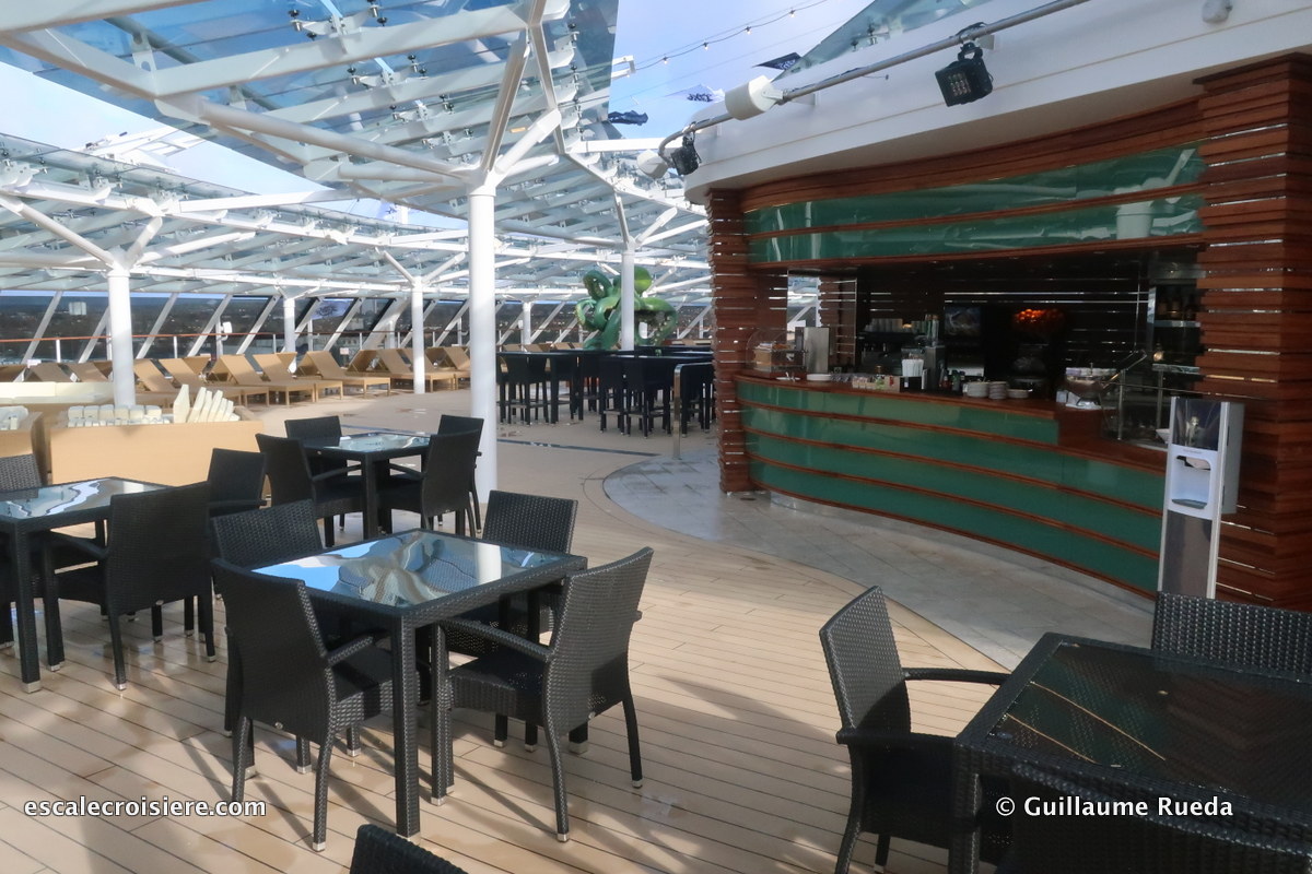 MSC Bellissima Yacht Club Sundeck & Bar