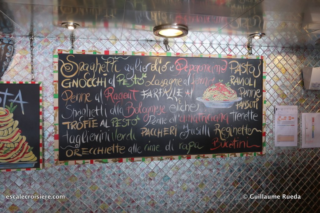 Costa Fascinosa - Buffet Tulipano Nero