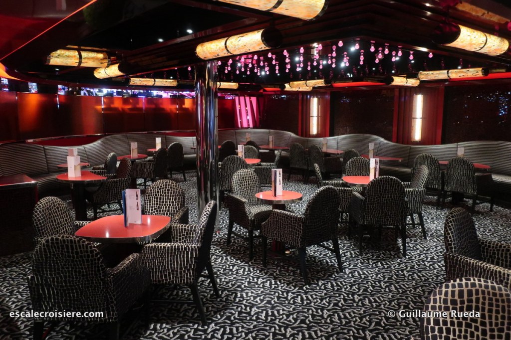 Costa Fascinosa - Piano bar Blue Velvet