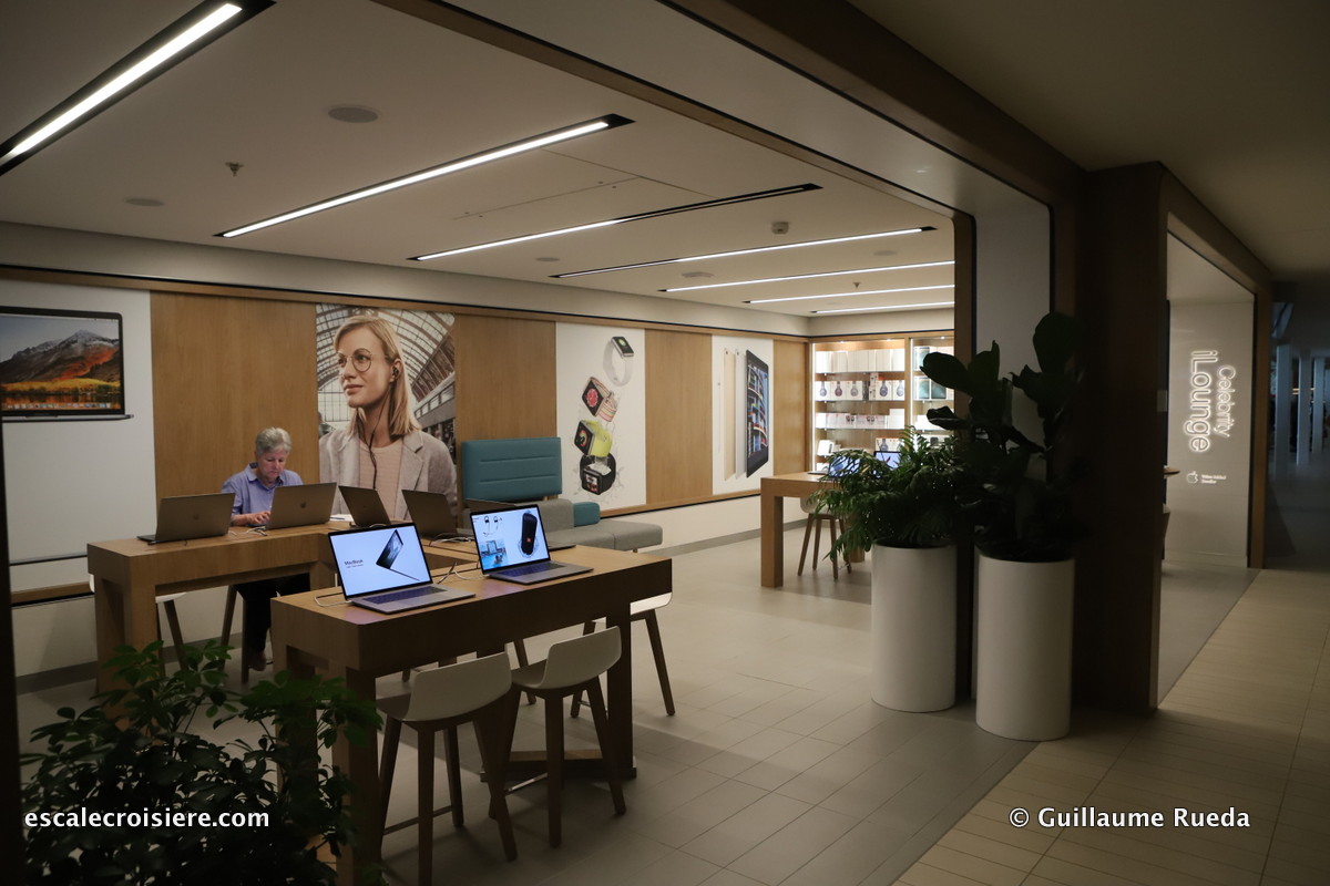 Celebrity Edge - Boutiques