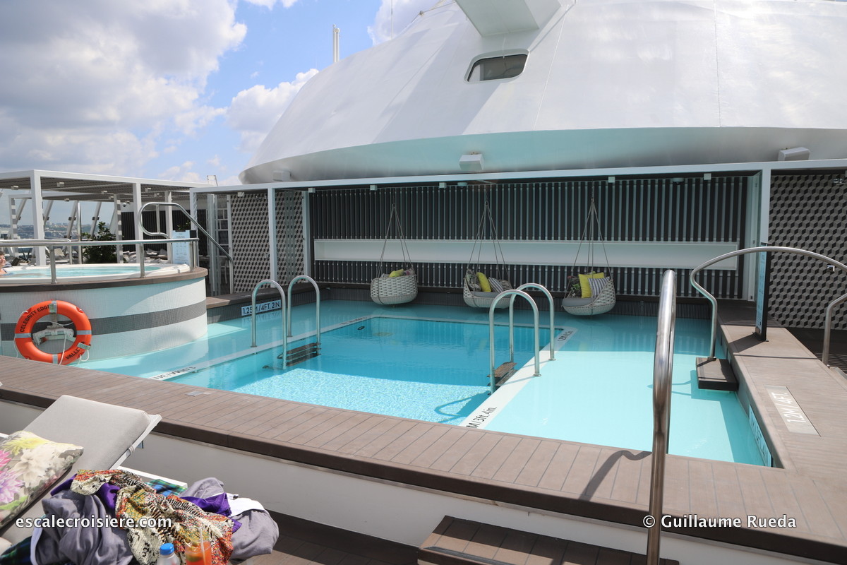 Celebrity Edge - Piscine The Retreat