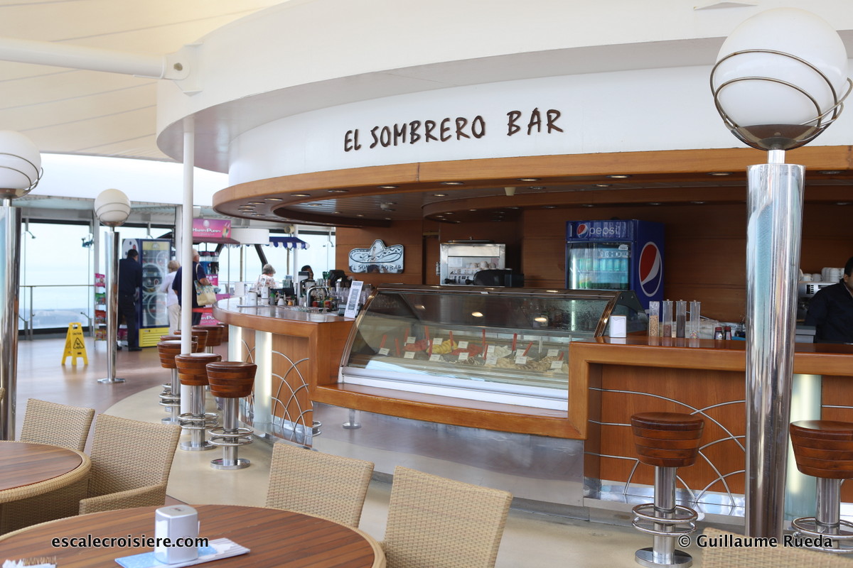 MSC Orchestra - El Sombrero bar