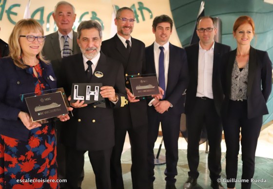 MSC Orchestra - Escale inaugurale Le Havre - Echange de plaques
