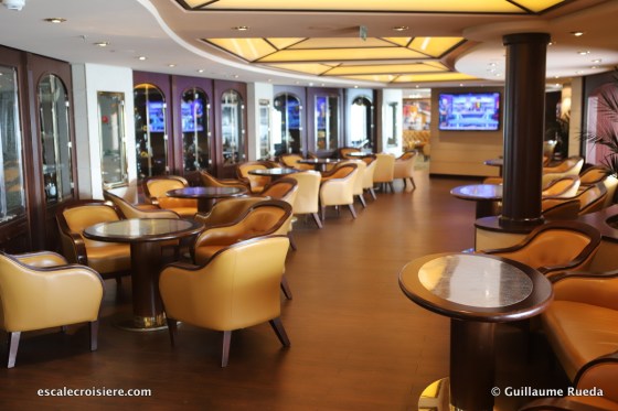 MSC Orchestra - La Cantinella Wina bar