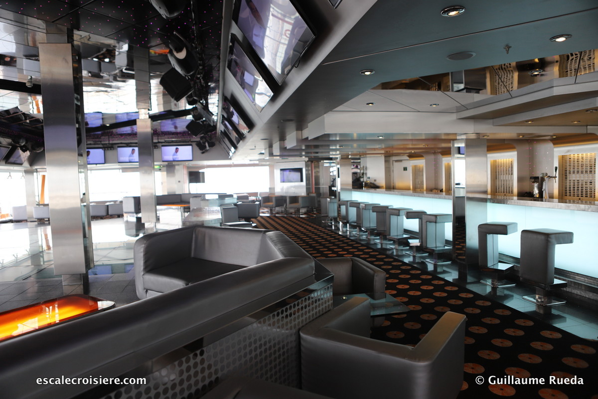 MSC Orchestra - R32 Disco