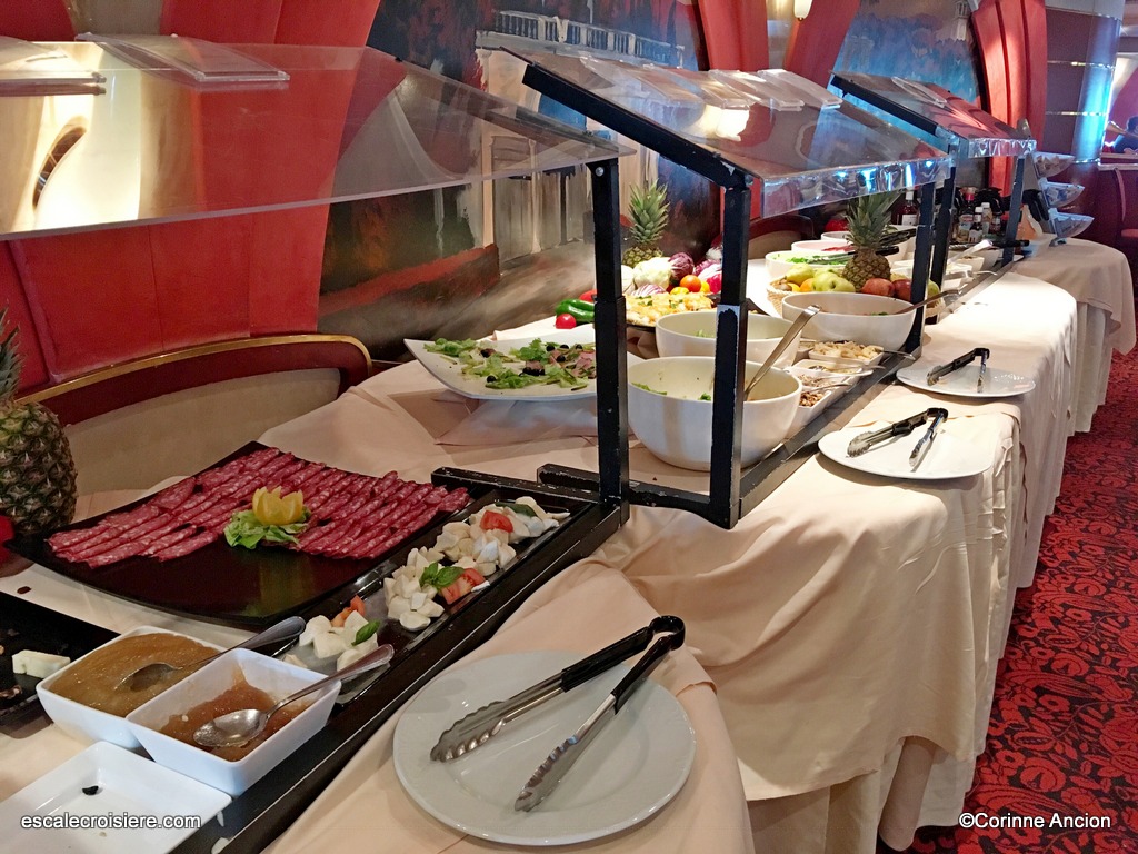 MSC Orchestra - Villa Borghese restaurant