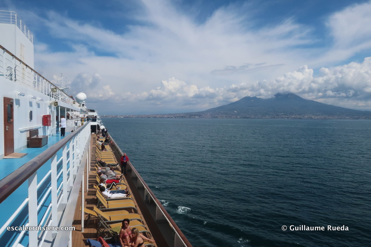 Naples Costa Fascinosa