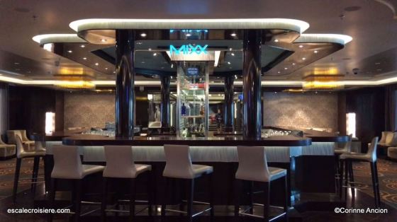 Norwegian Getaway - Mixx bar